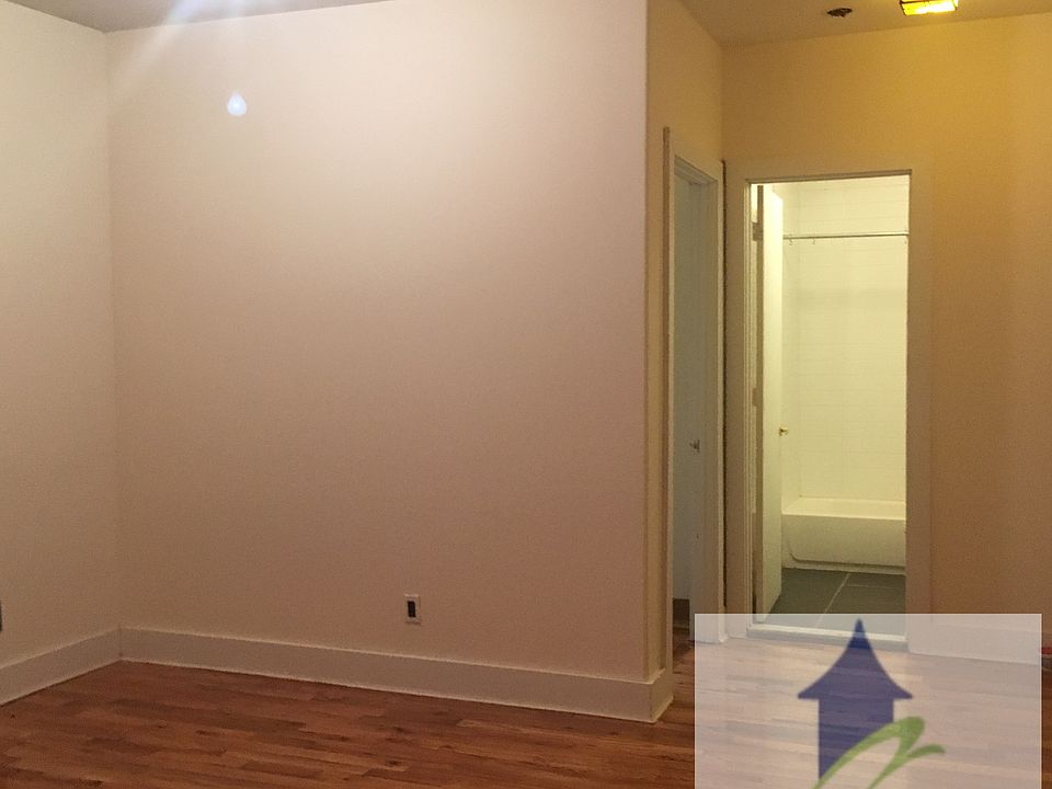 2nd image of 1134 Saint Johns Pl APT 8