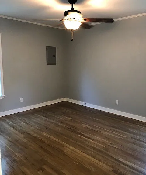 1259 W Bellewood Dr — Photo 10