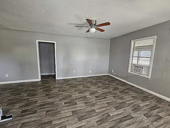3122 Western Ave #1 — Photo 6