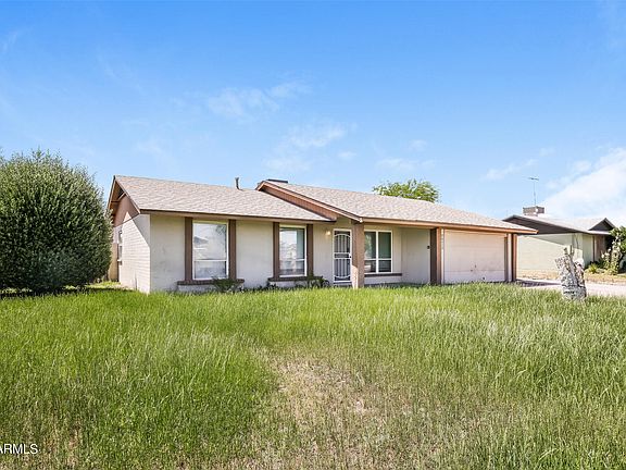 3rd image of 19232 N 17TH Avenue
