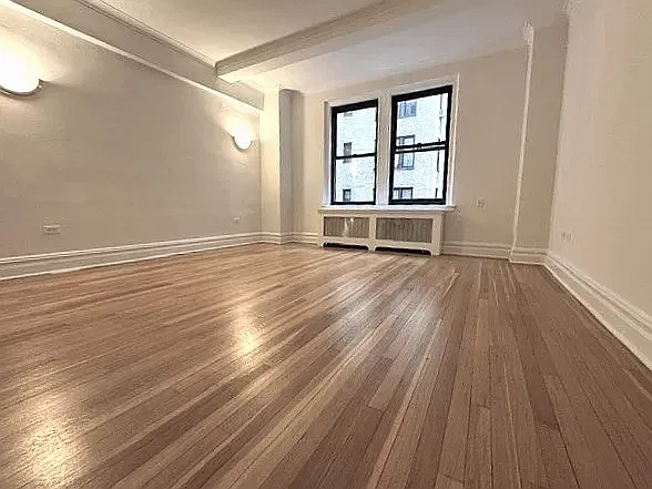 404 East 55th Street — Photo 3