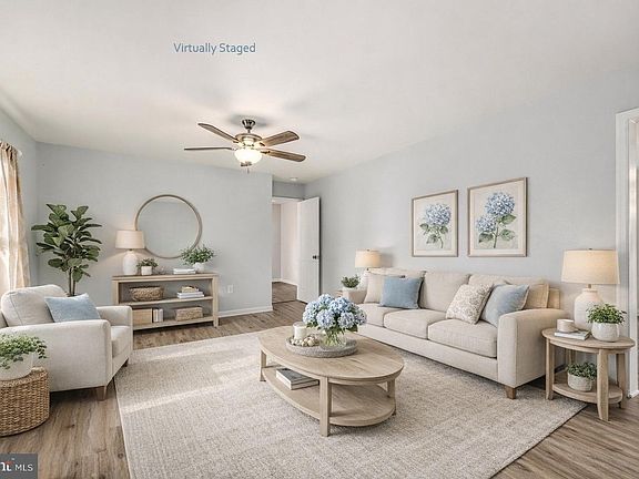 3rd image of 207 Spotswood Rd