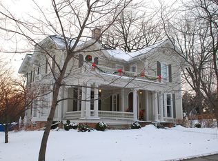 651 W Prairie St, Columbus, WI 53925