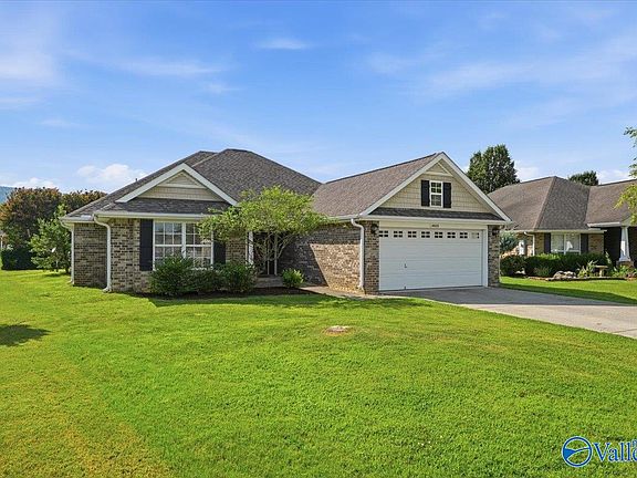 2nd image of 4805 Canterwood Dr SE
