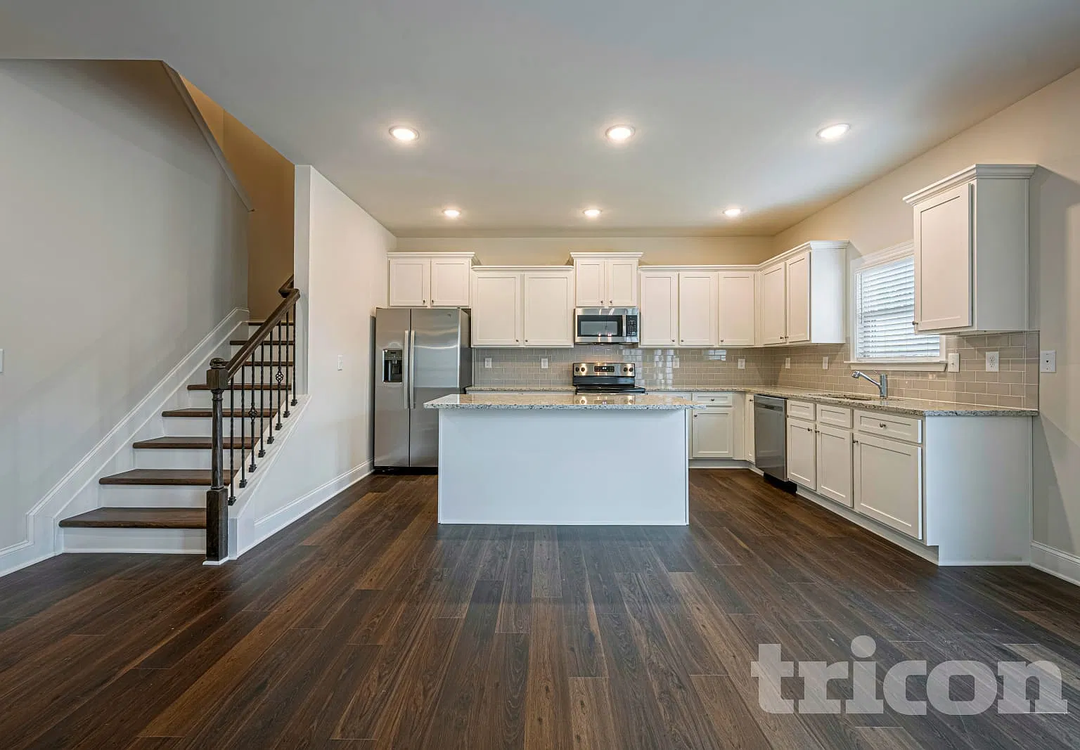 206 Margrave Dr Holly Springs GA — Photo 2