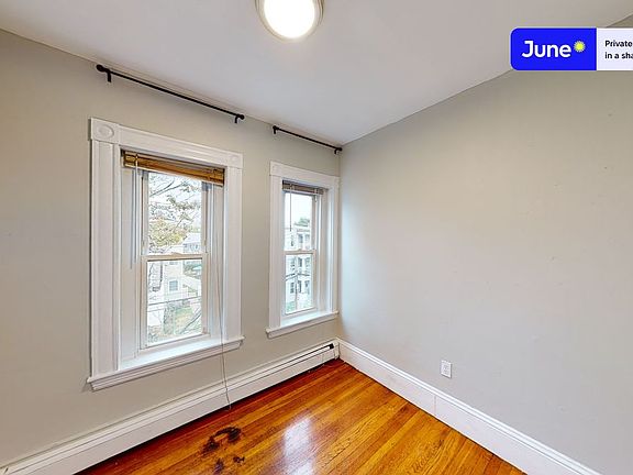 3rd image of 76 Easton St #A