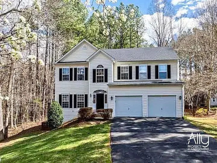170 W Rosewood Dr — Photo 3