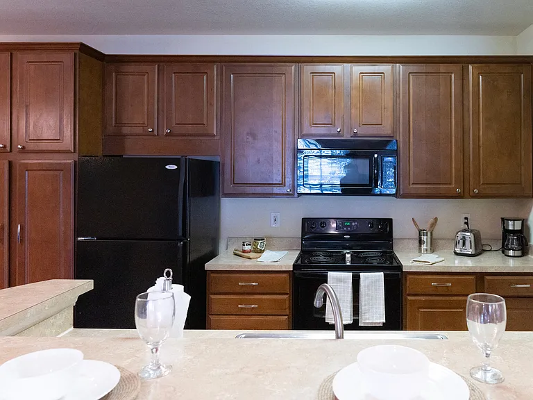 Cypress Pointe — Photo 4