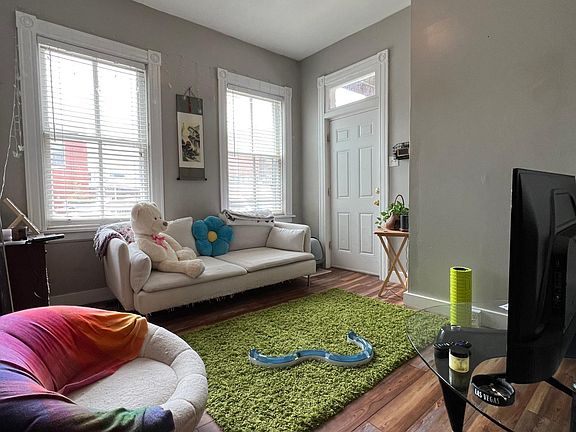 4th image of 4 N Brunswick St #1