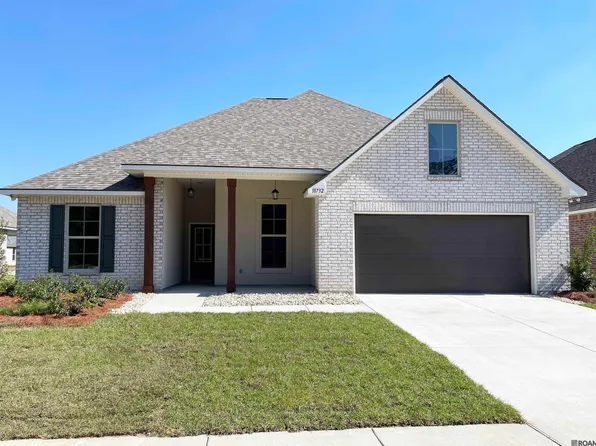 18732 Corlis Green Dr, Zachary, LA 70791