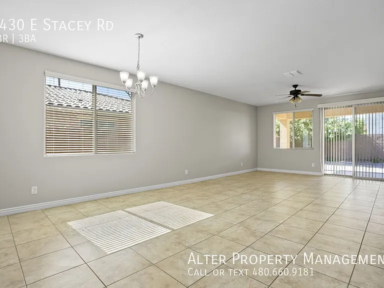 2430 E Stacey Rd — Photo 9