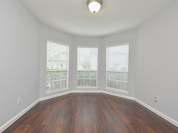 2nd image of 12722 S Bayberry Bend Circle Dr