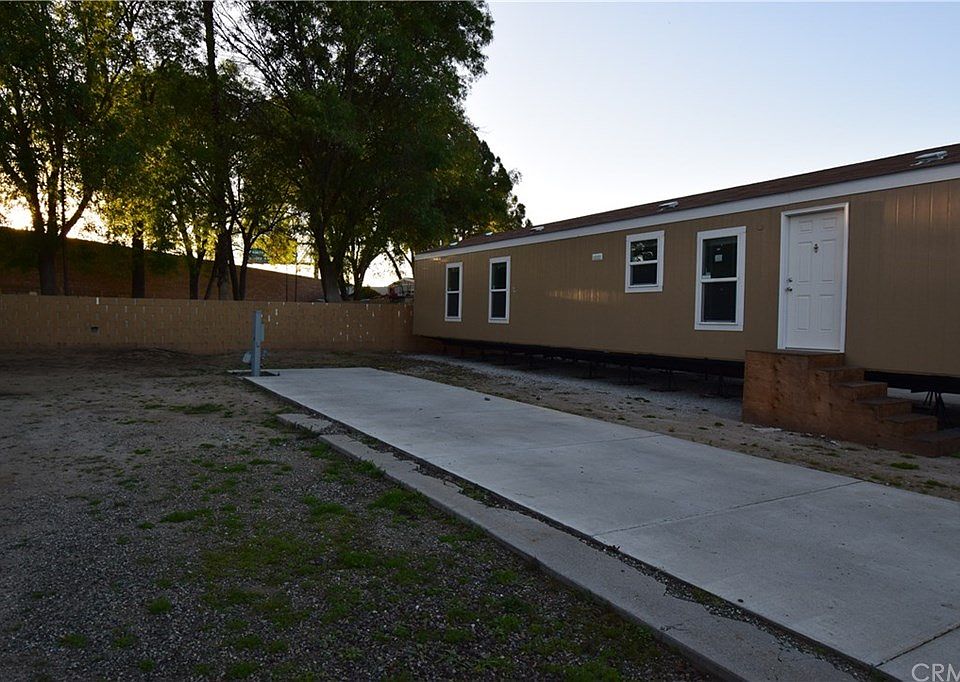 1st image of 350 E San Jacinto Ave