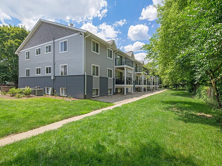 Briargate Apartments — Photo 33