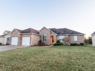 144 Larking Ave, Dekalb, IL 60115