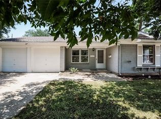 2609 Ridgewood St, Irving, TX 75062