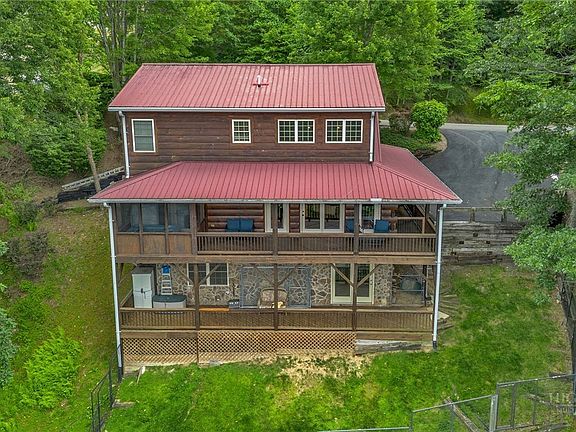 3rd image of 573 Canawhay Drive