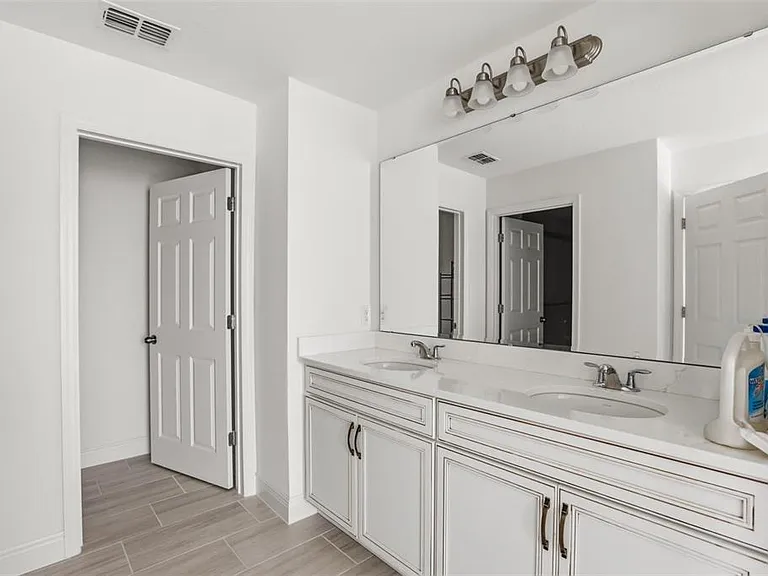 14452 Crestavista Ave — Photo 40