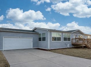 641 Bluebird Cir, Sandwich, IL