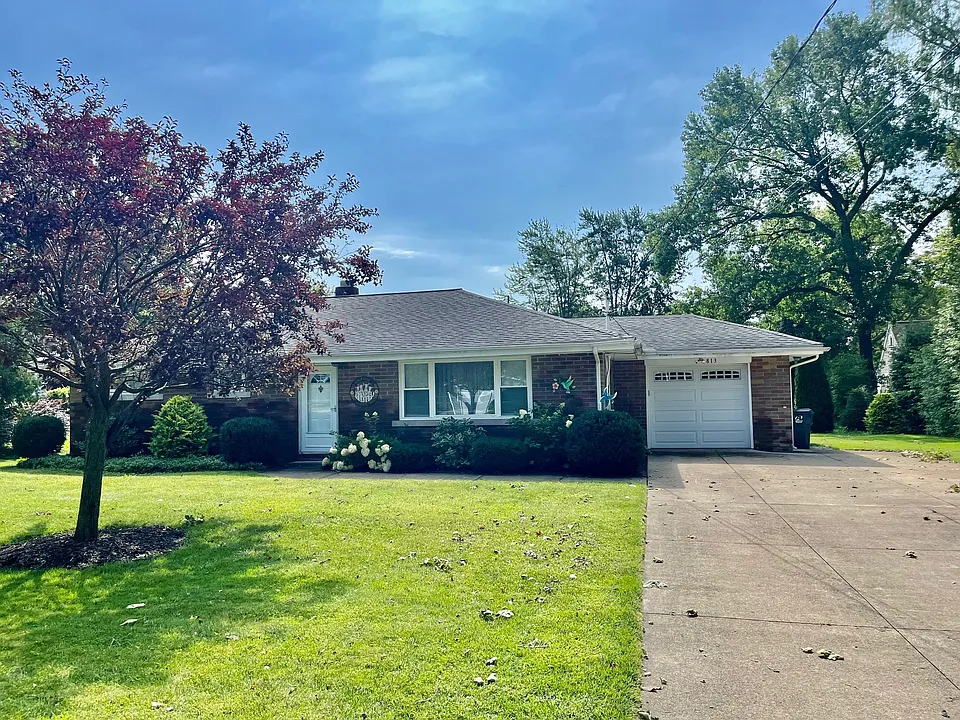 813 Hilltop Rd
