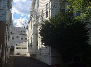 249 Ampere Pkwy FLOOR 2CD, Bloomfield, NJ 07003