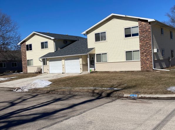 227-229 9th St E #227B