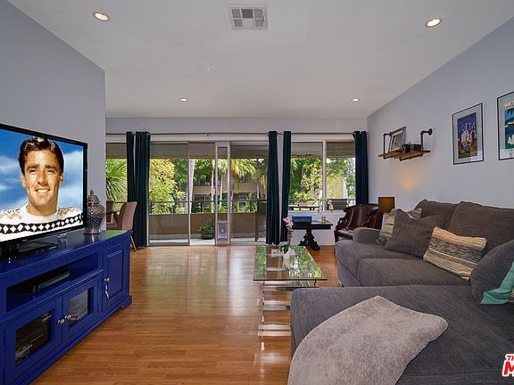 2nd image of 1275 Havenhurst Dr APT 13