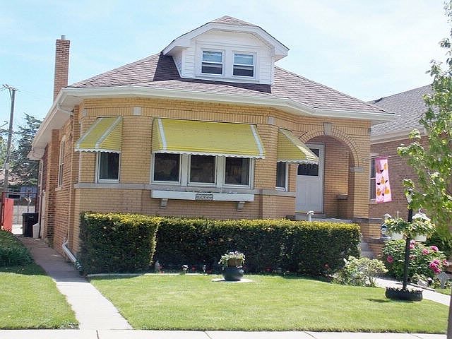 1st image of 6255 N Newcastle Ave