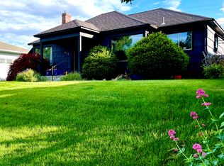 518 W 7th St, The Dalles, OR