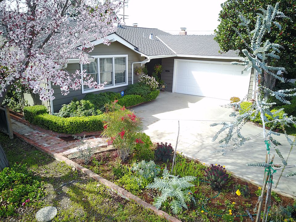 1st image of 2433 La Mirada Dr