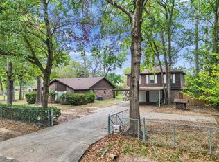 21822 Roseville Dr, Spring, TX 77388