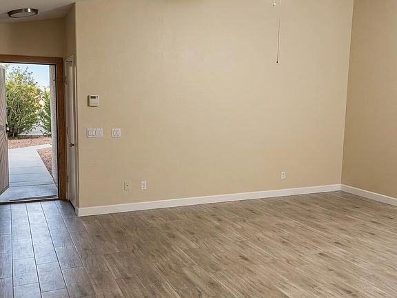 5th image of 13322 N 125th Ave