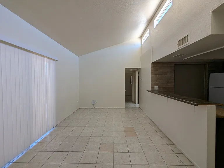 1477 E 27th Ave #1 — Photo 12