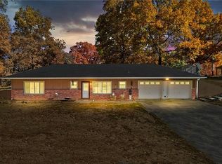 14600 Reynolds Ln, Rayville, MO 64084