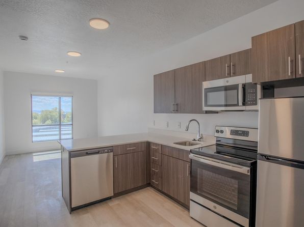 230 S State St #125