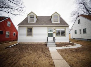 920 S 102nd St, West Allis, WI 53214