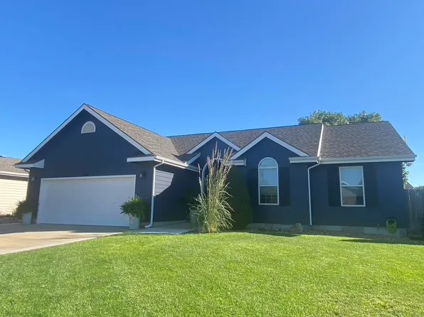 1408 W 43rd St, Hays, KS 67601