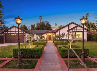 3649 Yorkshire Rd, Pasadena, CA 91107