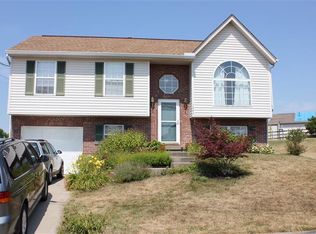 1066 Wermeling Ln, Elsmere, KY 41018