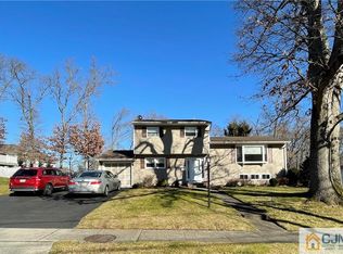 26 Sand Rd, Milltown, NJ 08850