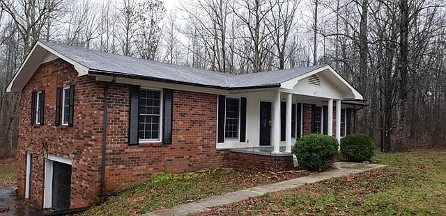 1st image of 75 Morris Dr