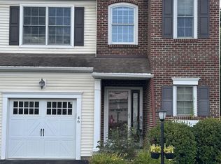 46 Andriana Lane, Albany, NY 12204