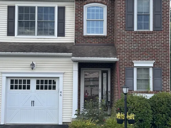 46 Andriana Lane, Albany, NY 12204