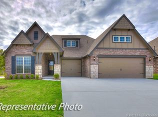 13250 S 19th St, Bixby, OK 74008