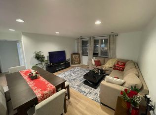 530 Vfw Pkwy APT 104, West Roxbury, MA 02132