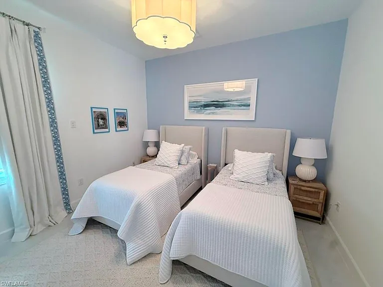 8963 Gustavia Ct — Photo 6
