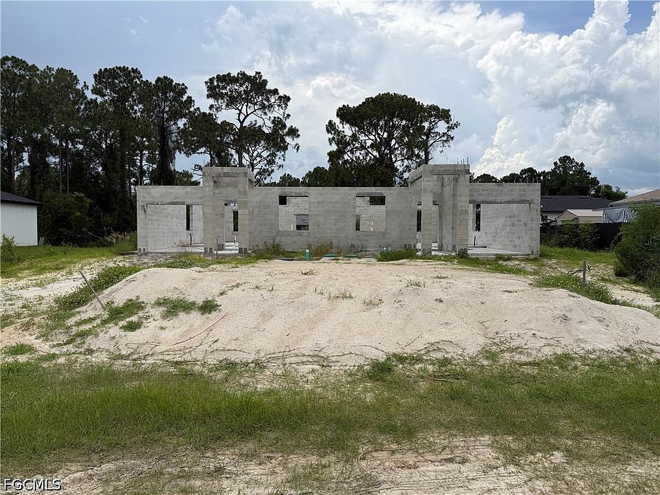 1st image of 2412/2414 Lantana Ave S