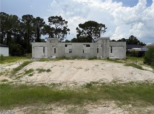 2412/2414 Lantana Ave S, Lehigh Acres, FL 33973