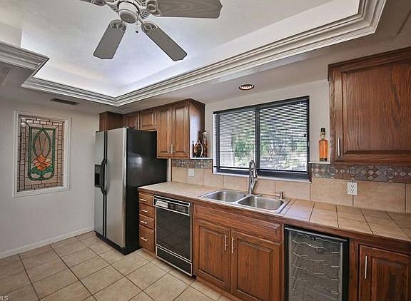 3rd image of 4811 S Landings Dr APT 203