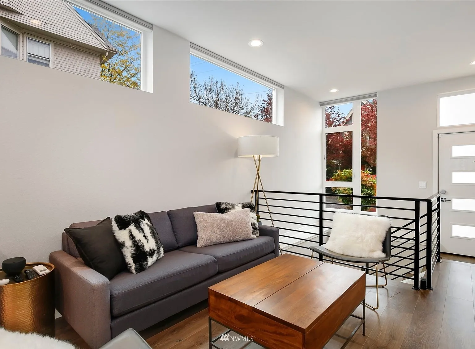 2 bed, 1344 sqft, $3,995 — Photo 4